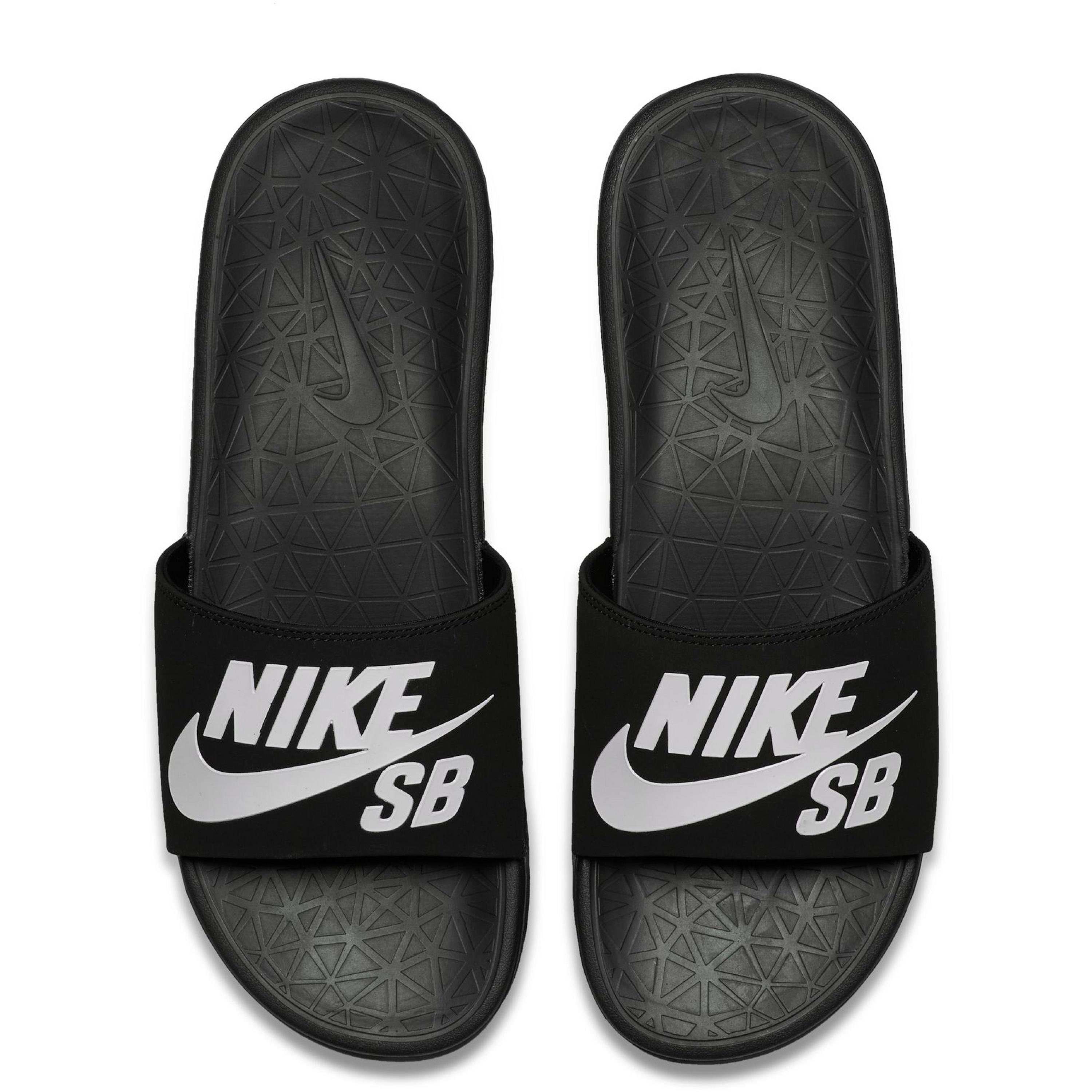 Nike Slides BENASSI Sandalen Herren
