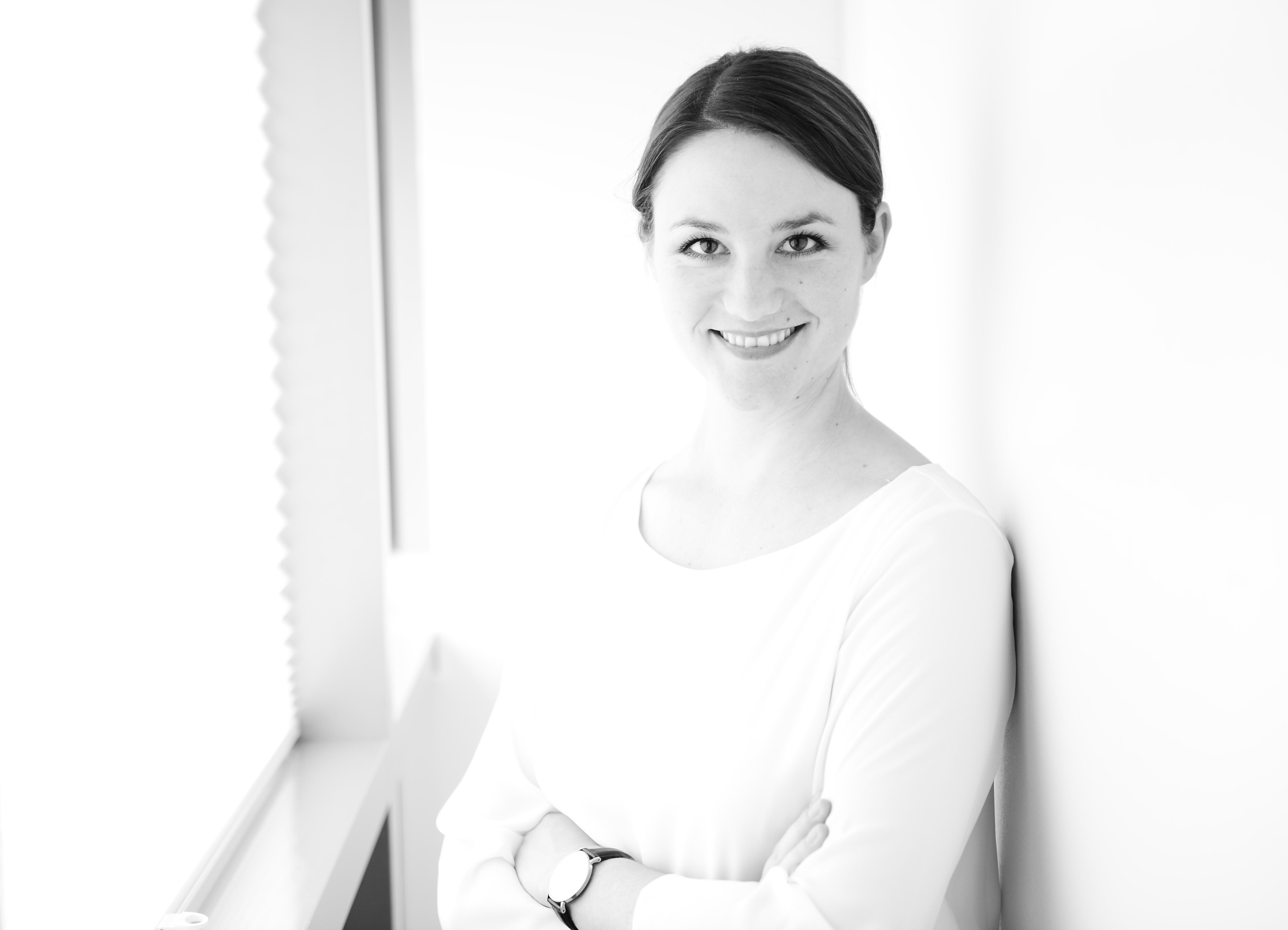 Profilbild der Pressesprecherin des Deutschen Verkehrssicherheitsrats Julia Fohmann