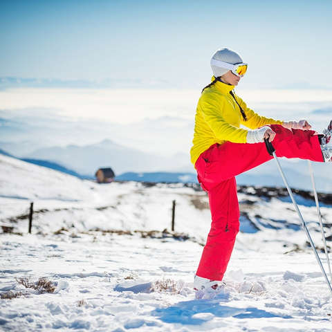 Warm Up Wintersport Skifahren Aufwärmen Dehnen