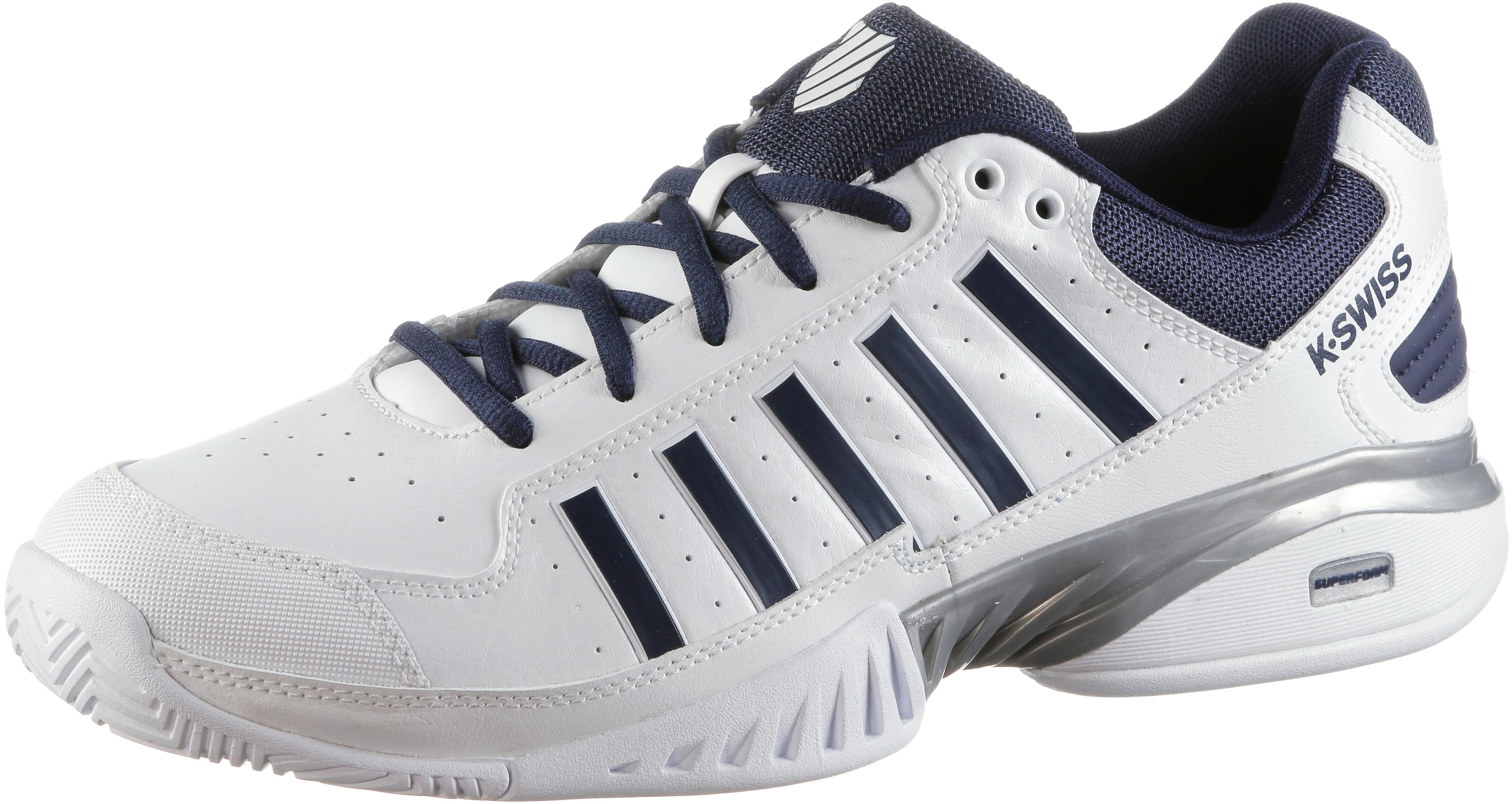 adidas tennisschuhe teppich