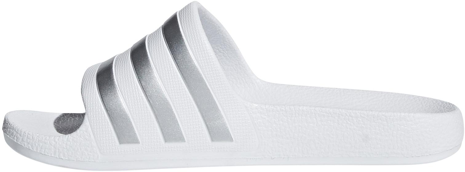 Adidas ADILETTE AQUA Badelatschen Kinder ftwr white im Online Shop von  SportScheck kaufen