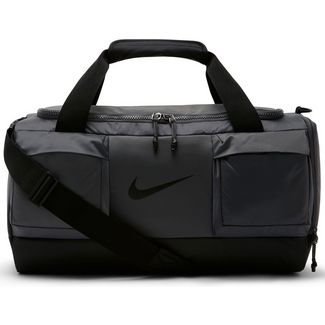 Ausrüstung für Damen von Nike in grau im Online Shop von Ausrüstung für Damen von Nike in grau im Online Shop von