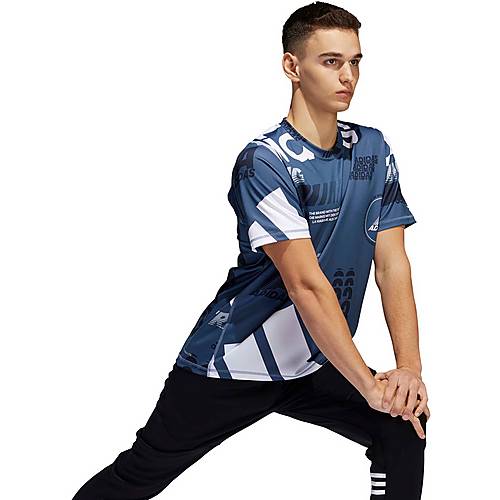 adidas DAILY AOP Funktionsshirt Herren legend ink im Online Shop von SportScheck kaufen adidas DAILY AOP Funktionsshirt Herren legend ink im Online Shop von SportScheck kaufen
