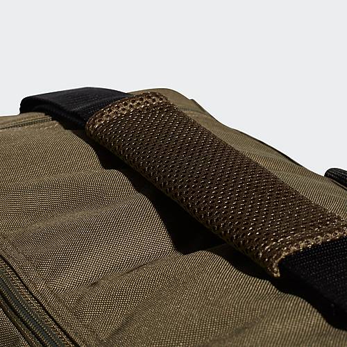 adidas Linear Duffelbag Sporttasche Herren Raw Khaki Black White im Online Shop von SportScheck kaufen adidas Linear Duffelbag Sporttasche Herren Raw Khaki Black White im Online Shop von SportScheck kaufen