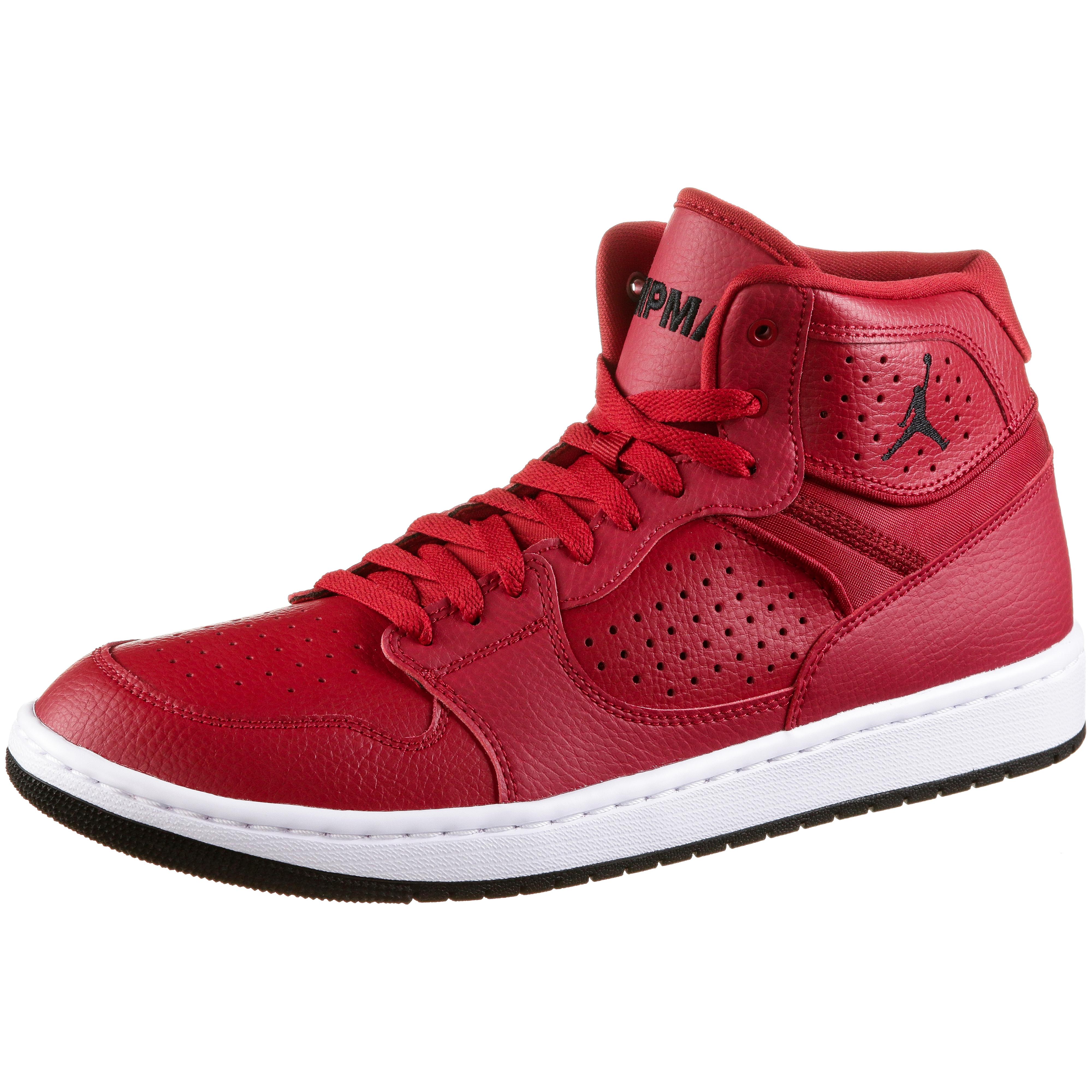 rote basketballschuhe