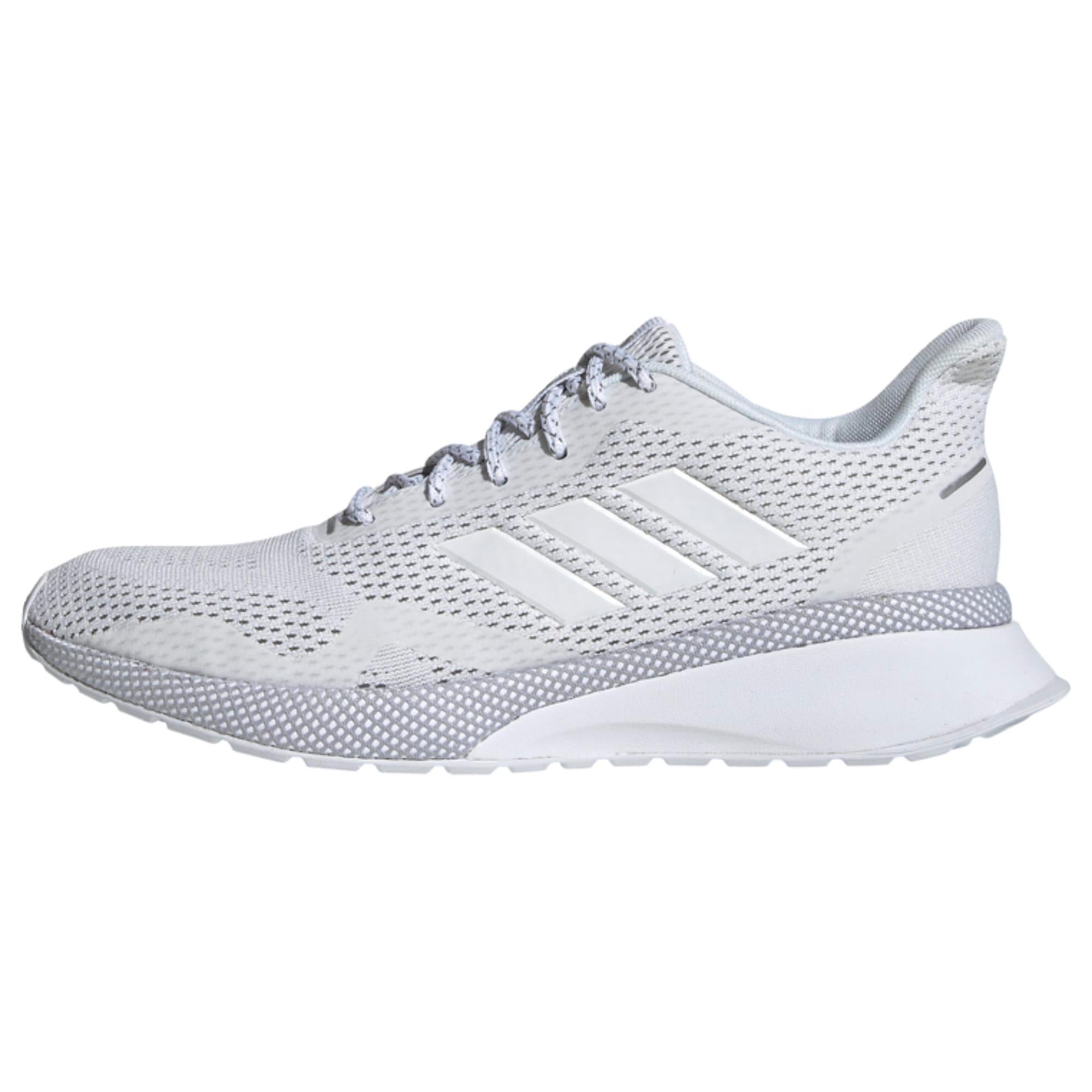 adidas nova laufschuhe