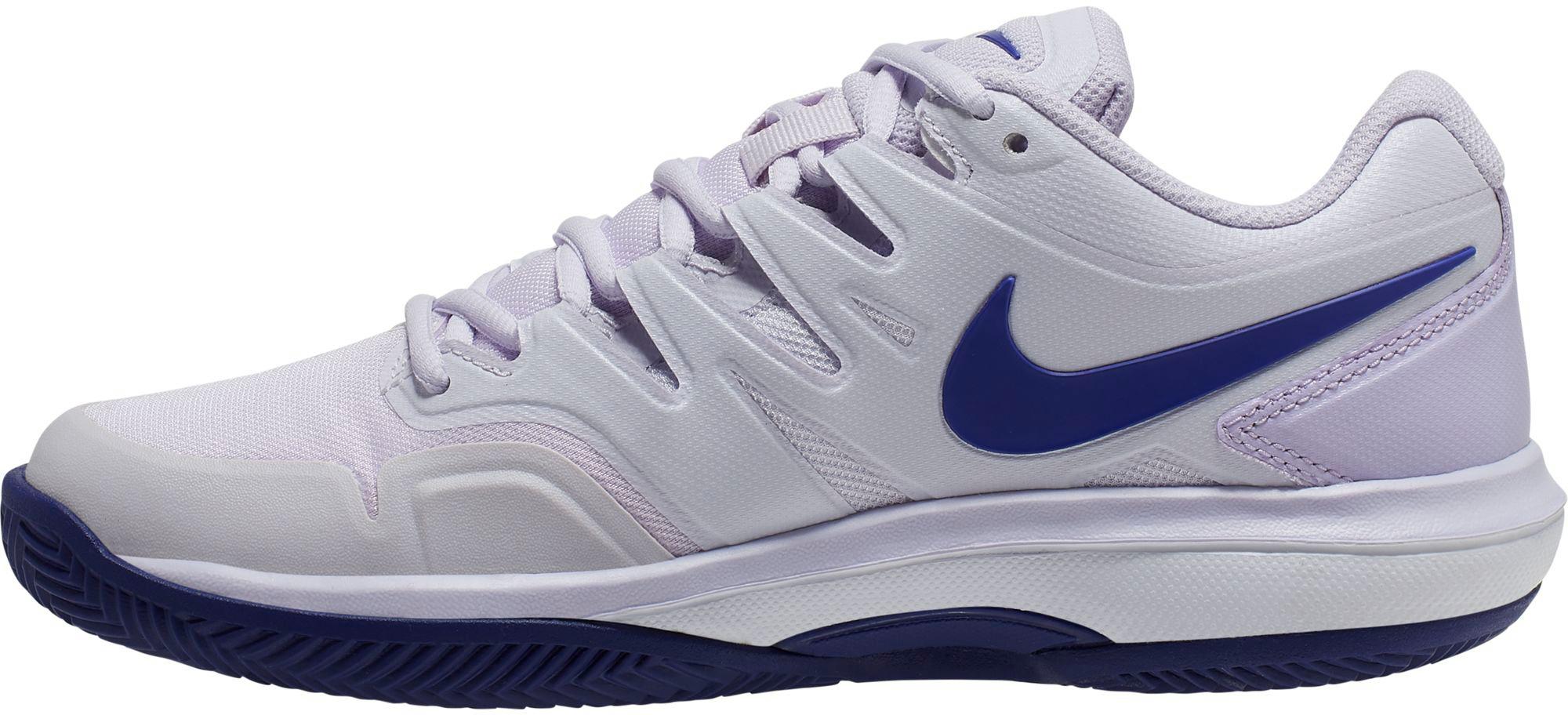 lila nike schuhe