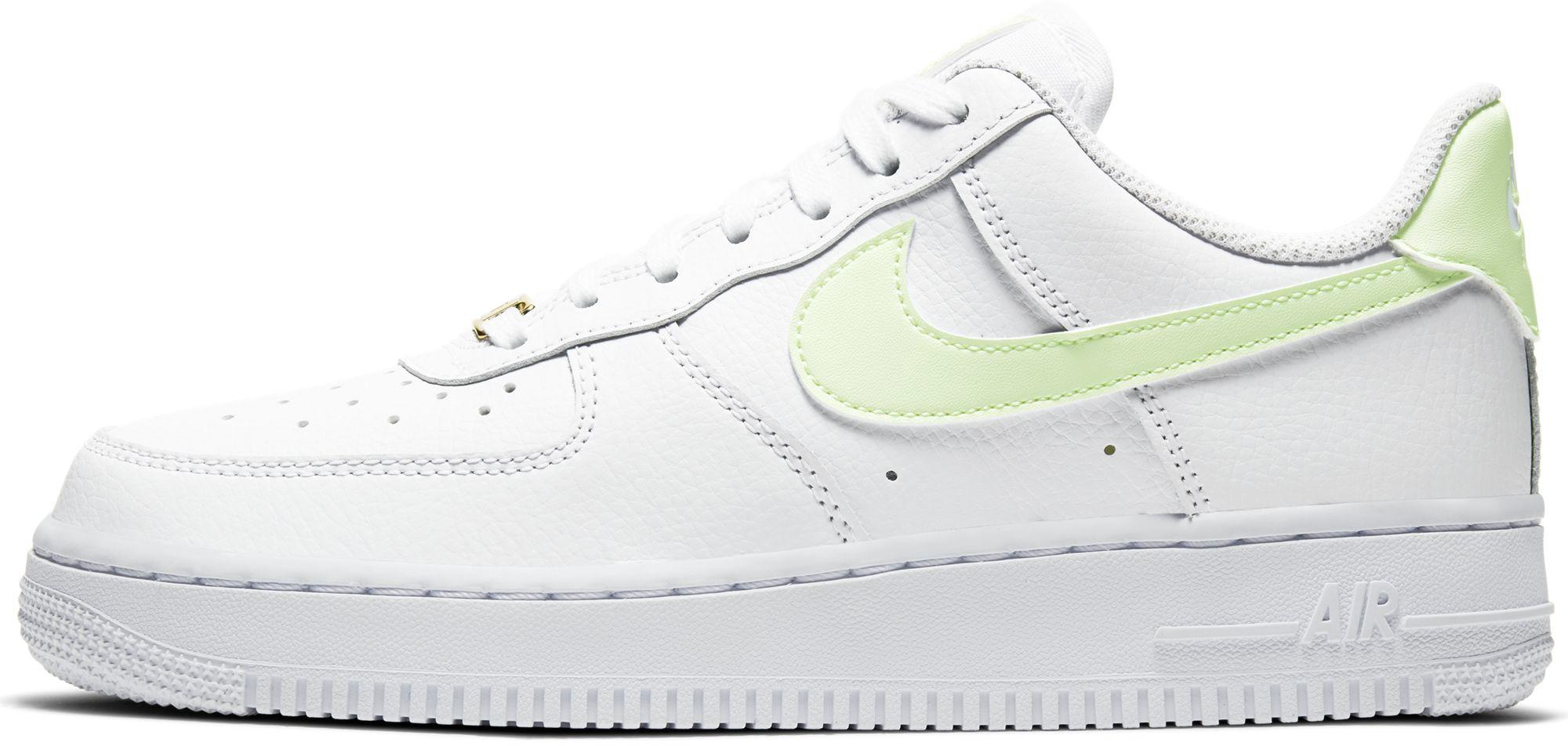 nike air force 1 07 le low white barely volt