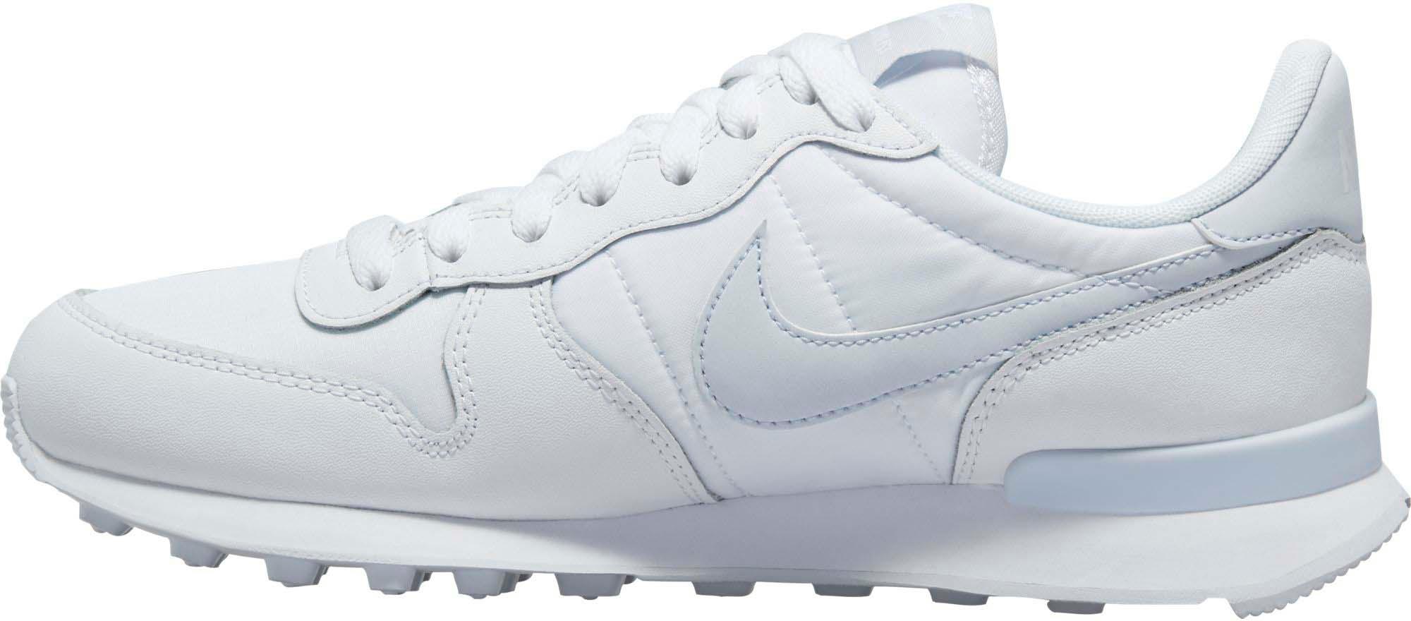 nike internationalist white football grey