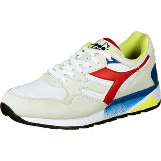 Diadora N9002 Sneaker Herren wei&szlig; / dunkelrot