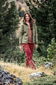 Rückansicht von FJÄLLRÄVEN Stina Funktionsjacke Damen green