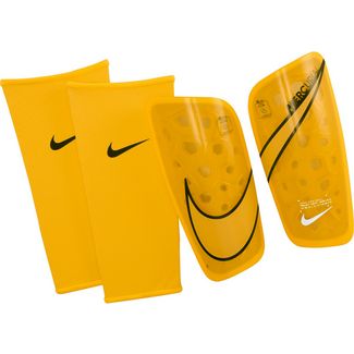 Jetzt Schienbeinschoner online bei SportScheck kaufen Jetzt Schienbeinschoner online bei SportScheck kaufen