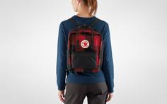 Rückansicht von FJÄLLRÄVEN Rucksack Kanken RE-Wool Daypack red-black