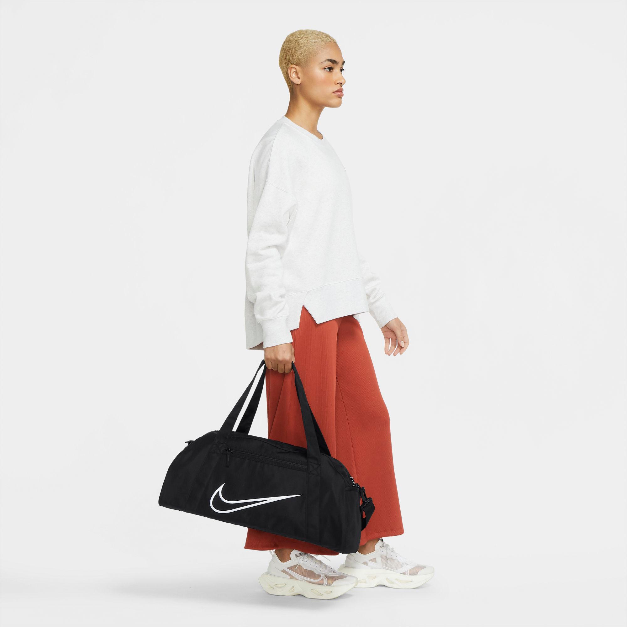 nike gym club sporttasche