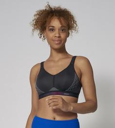 Rückansicht von TRIUMPH Triaction Cardio Flow Sport-BH Damen black