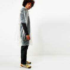 Rückansicht von Coghlans Poncho transparent