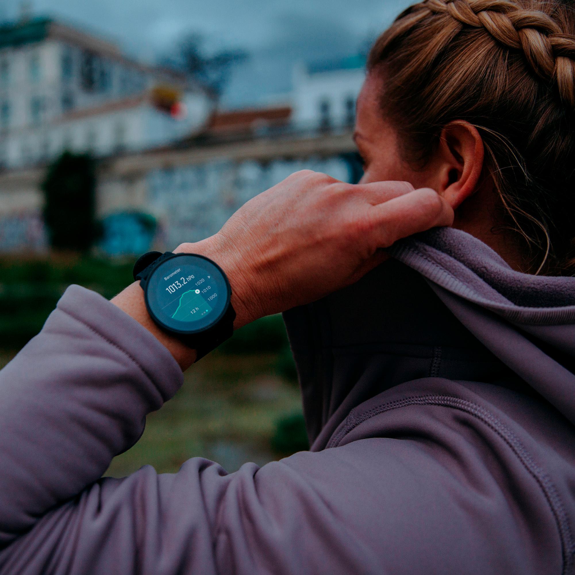 All black suunto online