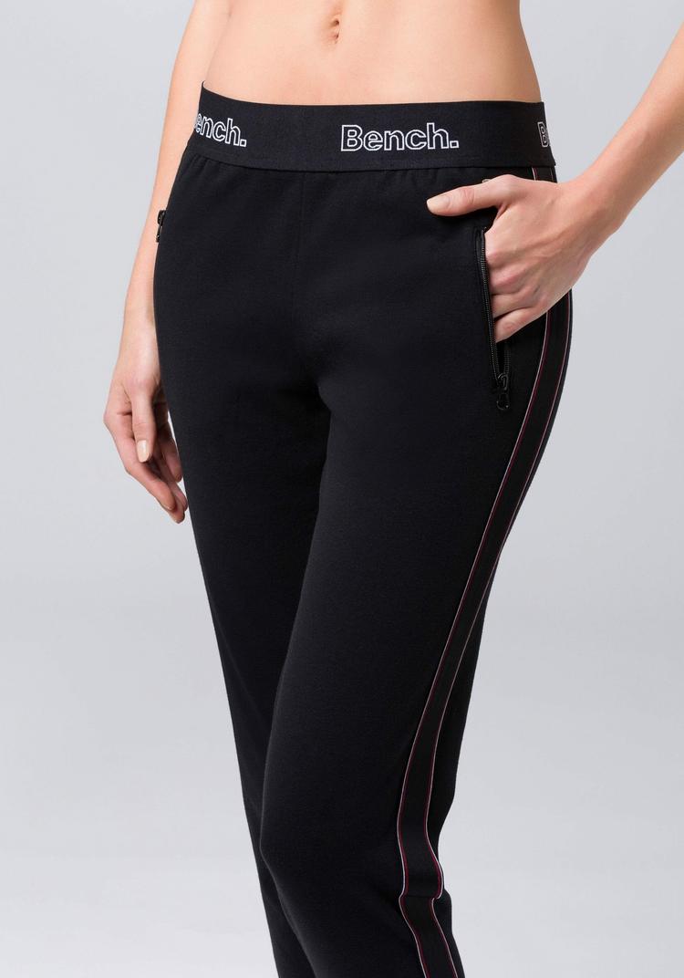Bench Bench Relaxhose Sweathose Damen - schwarz - 1 | SportScheck