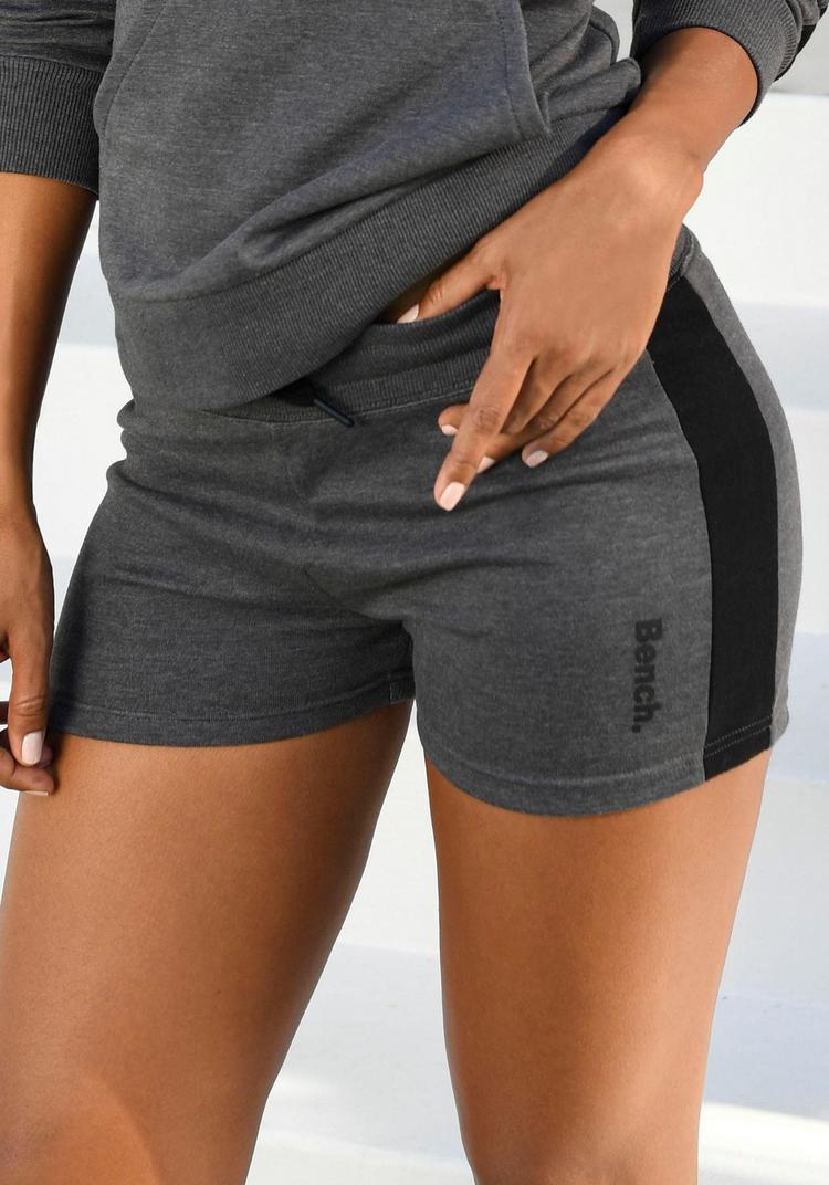 Bench Bench Relaxshorts Sweatshorts Damen - anthrazit - schwarz - 0 | SportScheck