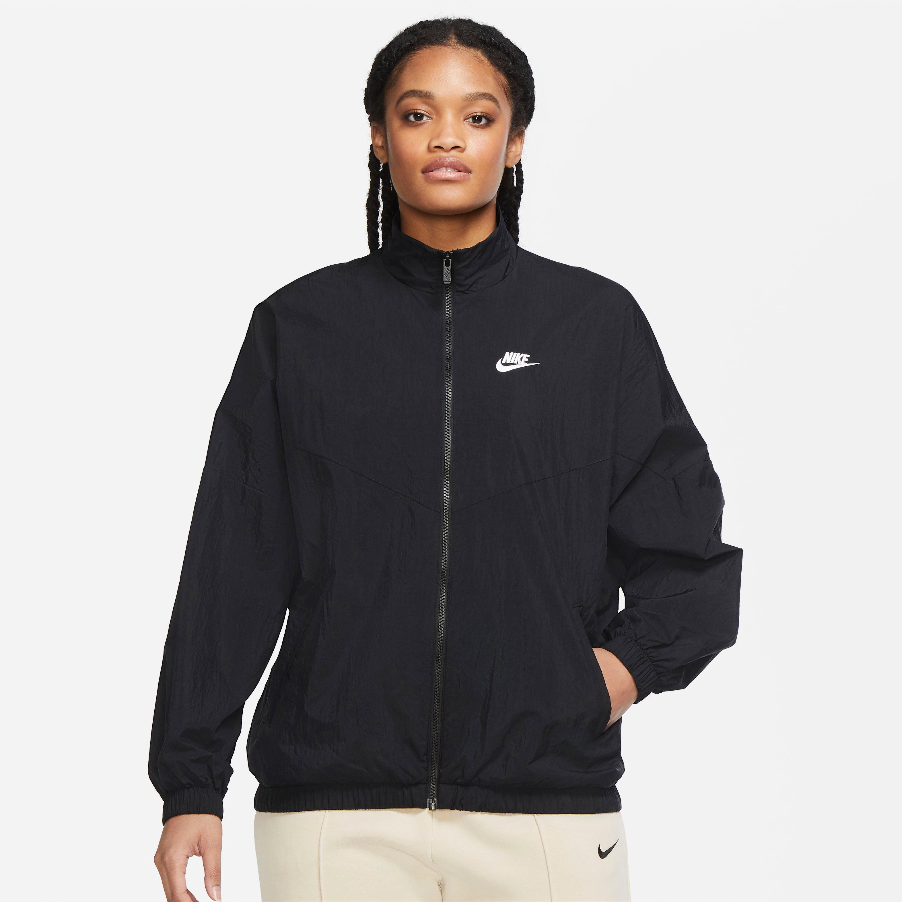 Nike ESSENTIAL Windbreaker Damen black black white im Online Shop von SportScheck kaufen