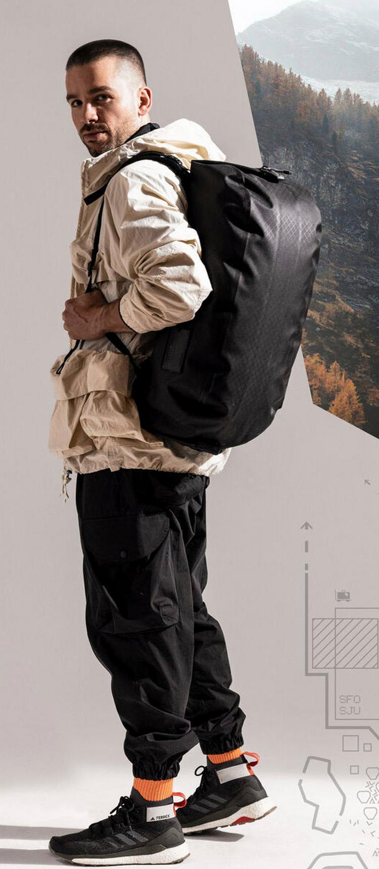 ORTLIEB ORTLIEB Atrack Metrosphere 34 L Daypack - black embossed - 0 | SportScheck