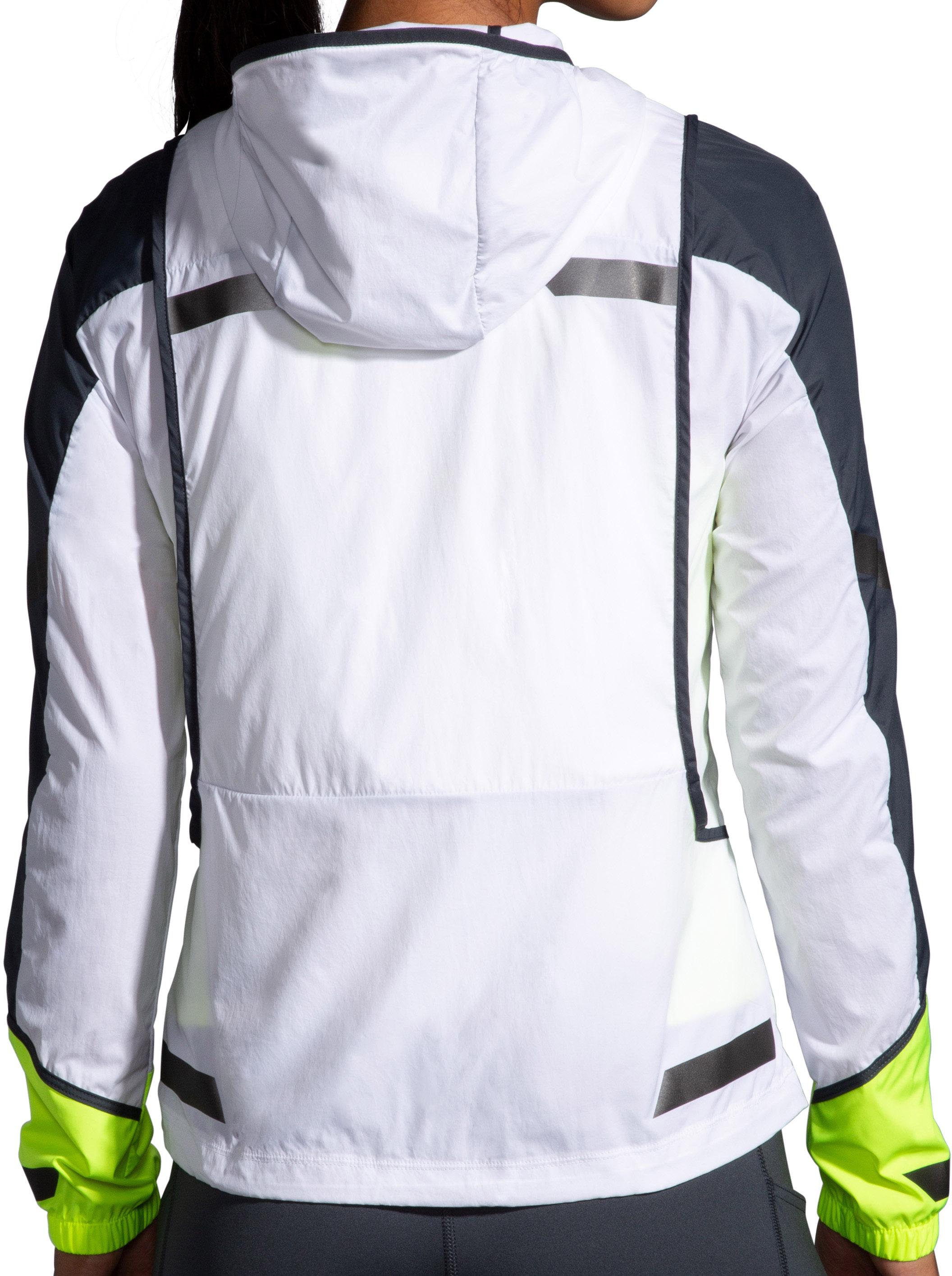 Run Visible Women's Insulated Outerwear Jacket | Brooks Running