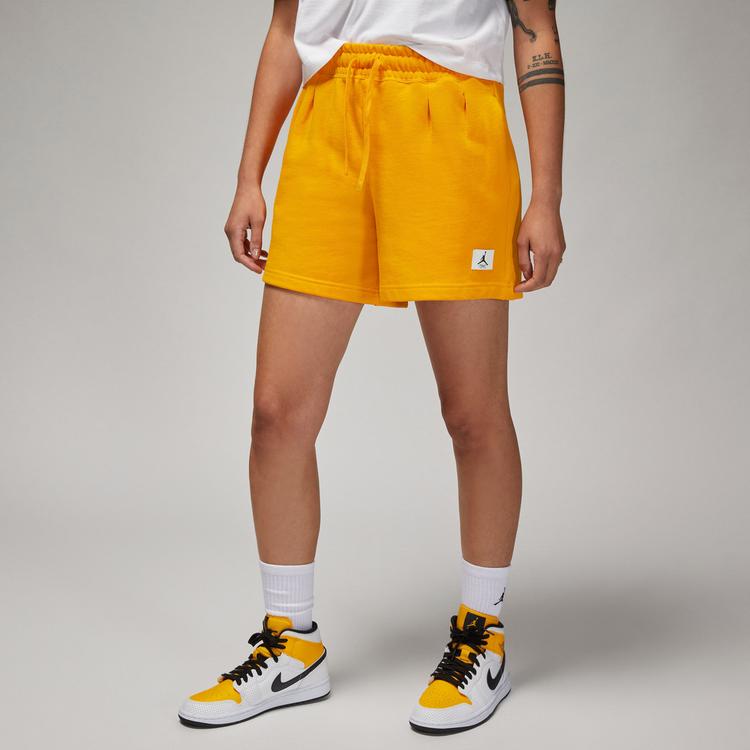 Nike Nike Jumpan Essentiell Shorts Damen - taxi - 0 | SportScheck
