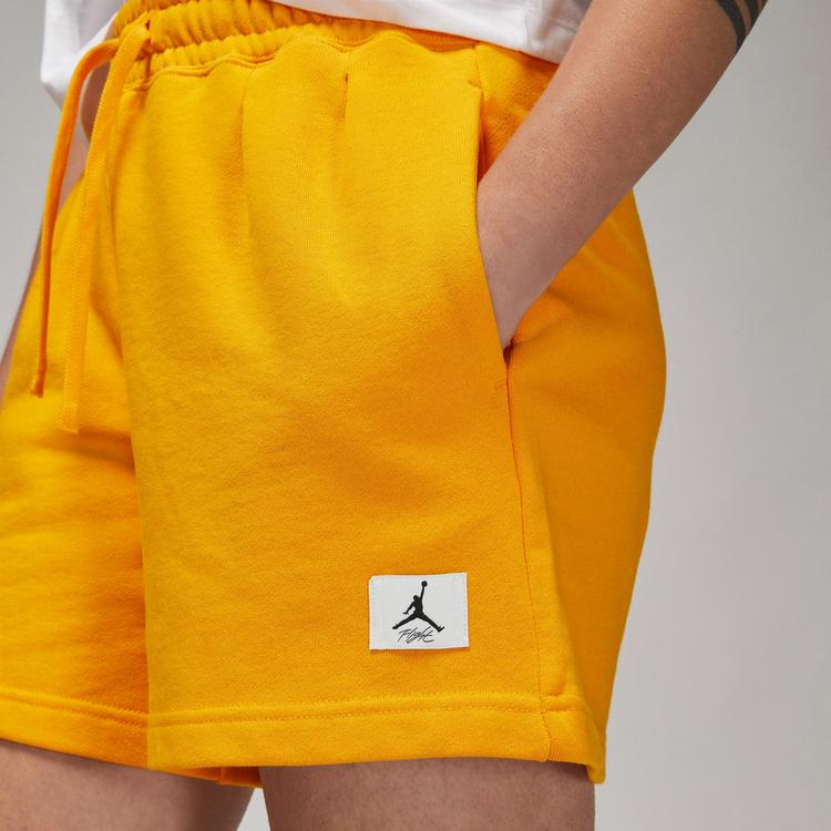 Nike Nike Jumpan Essentiell Shorts Damen - taxi - 3 | SportScheck
