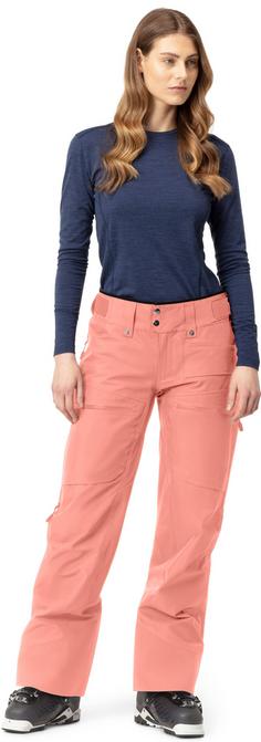 Rückansicht von Norrøna GORE-TEX Lofoten Skihose Damen peach amber