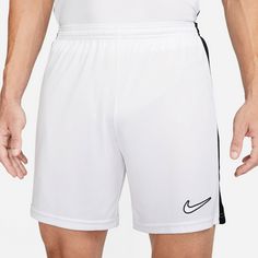 Rückansicht von Nike Academy23 Fußballshorts Herren white-black-black