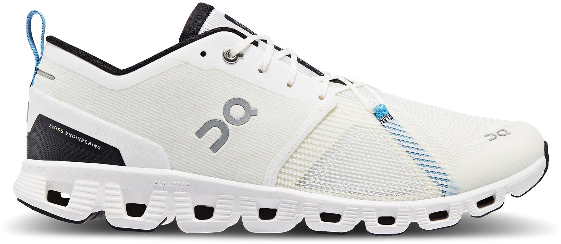 On Cloud X 3 Shift Sneaker Herren undyed white-black im Online Shop von  SportScheck kaufen