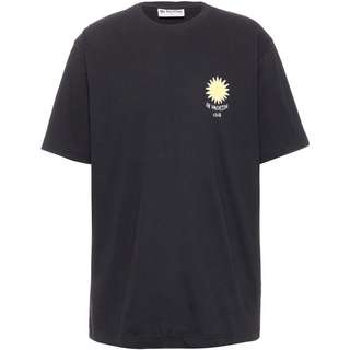 ON VACATION another Day in Paradise T-Shirt black