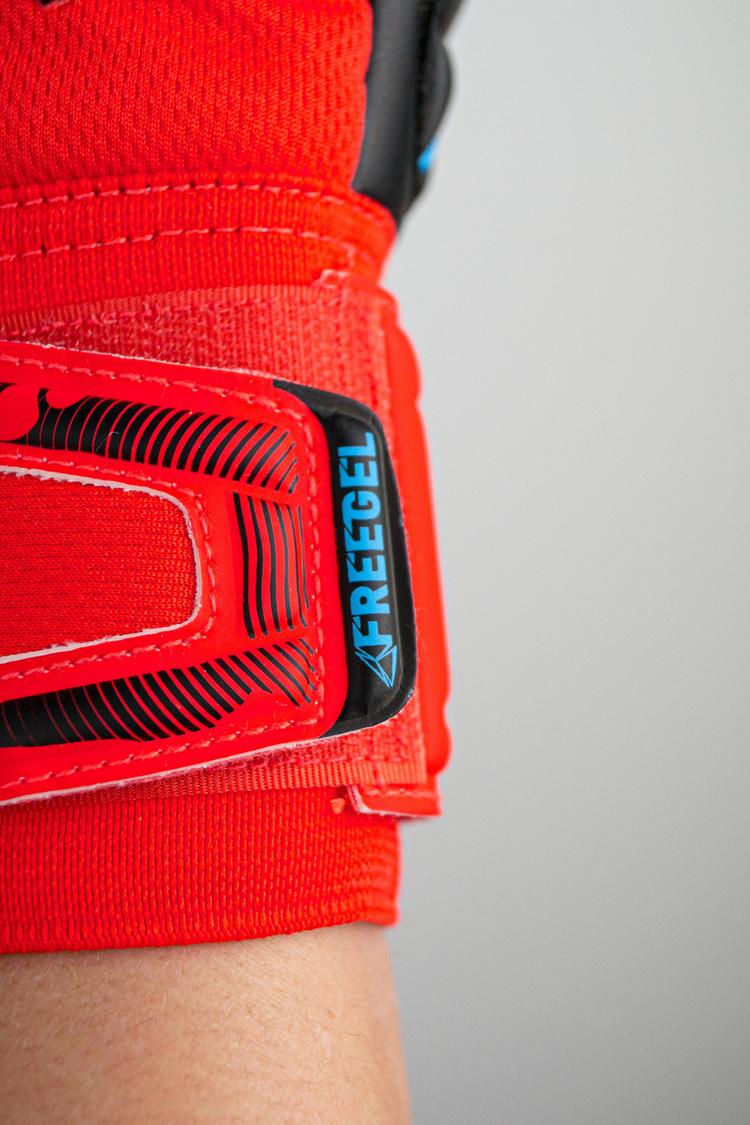 Reusch Reusch Attrakt Freegel Silver Torwarthandschuhe - orange - 2 | SportScheck