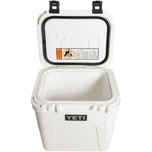 Rückansicht von Yeti Roadie 24 Kühlbox white