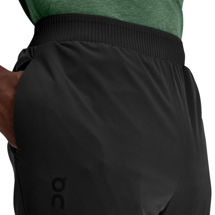 On On Movement Trainingshose Herren - black - 3 | SportScheck