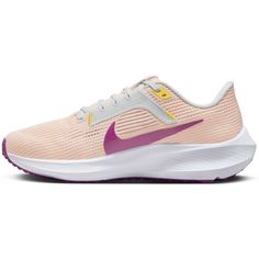 Rückansicht von Nike Air Zoom Pegasus 40 Laufschuhe Damen guava ice-vivid purple-amber brown