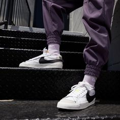 Rückansicht von Nike Blazer ´77 Jumbo Sneaker Damen white-black-white-sail