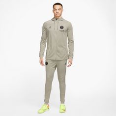 Rückansicht von Nike Paris Saint-Germain Jordan Trainingsanzug Herren stone-stone-black