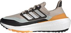 Rückansicht von adidas ULTRABOOST LIGHT Laufschuhe Herren wonbei-silvmt-flaora