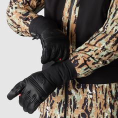 Rückansicht von The North Face GORE-TEX SUMMIT Handschuhe Herren tnf black