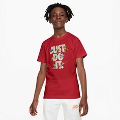 Rückansicht von Nike NSW T-Shirt Kinder university red