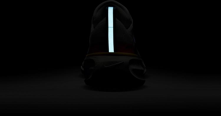 Nike Nike Invincible 3 Laufschuhe Damen - white-deep royal blue-photon dust - 6 | SportScheck