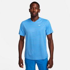 Rückansicht von Nike Court Victory Tennisshirt Herren university blue-white