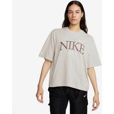 Rückansicht von Nike Classics Boxy T-Shirt Damen light orewood brown