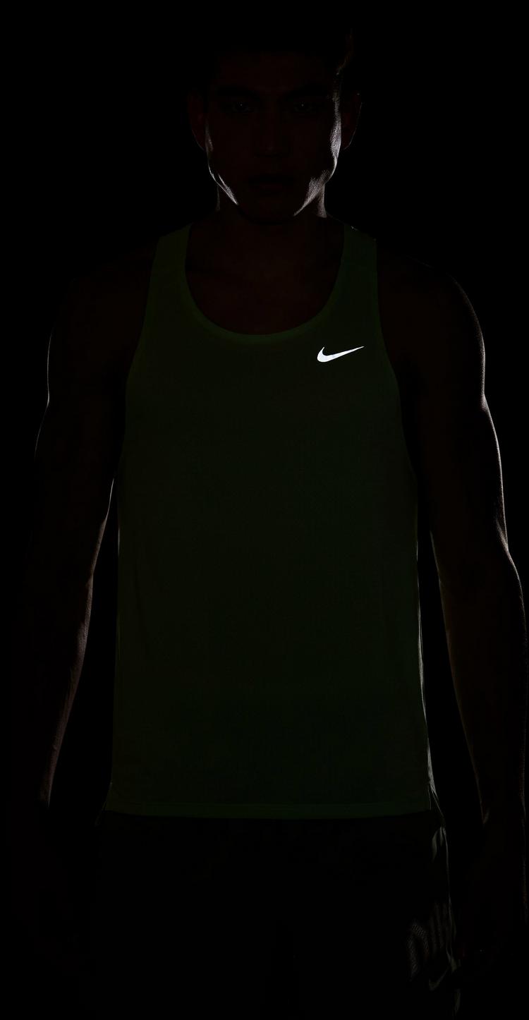 Nike Nike FAST Funktionstank Herren - vapor green-reflective silv - 3 | SportScheck