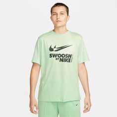 Rückansicht von Nike T-Shirt Damen vapor green-black