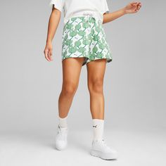 Rückansicht von PUMA Shorts Shorts Damen archive green