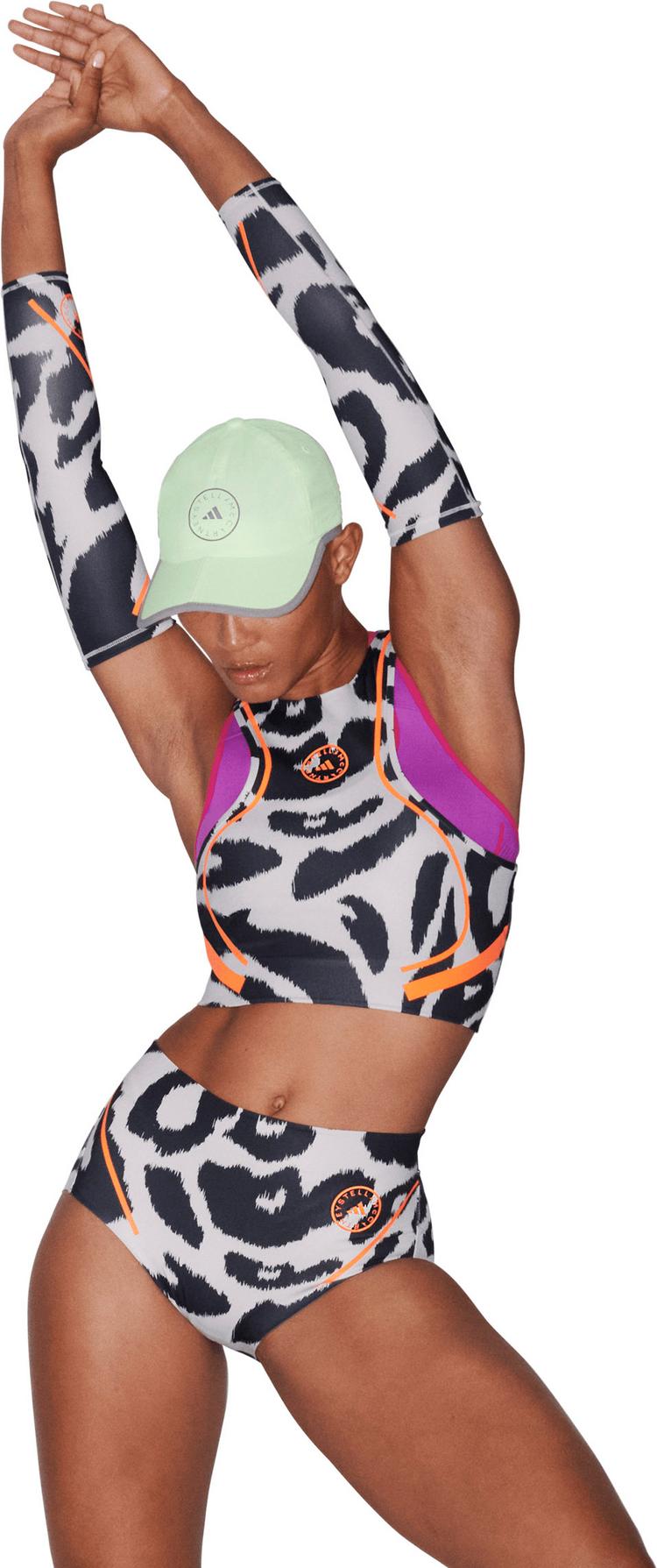 adidas adidas STELLA MCCARTNEY Croptop Damen - chalk pearl-black - 6 | SportScheck