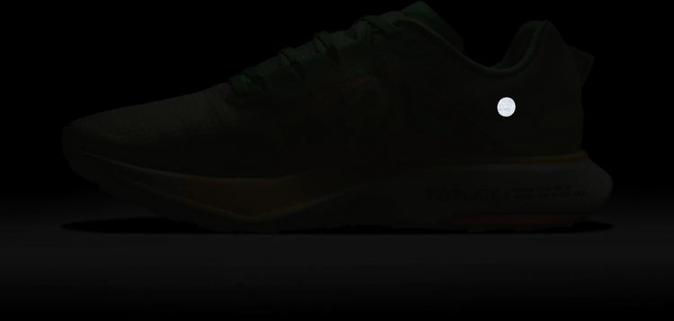 Nike Nike Zoomx Ultrafly Laufschuhe Herren - summit white-black-vapor green - 6 | SportScheck