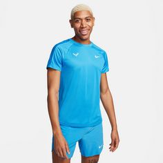 Rückansicht von Nike Rafa Nadal Tennisshirt Herren lt photo blue-white